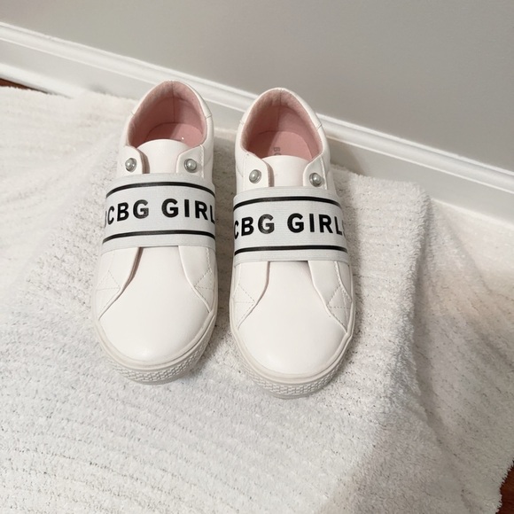 BCBGirls White and Pink Kids Sneakers - Picture 4 of 12